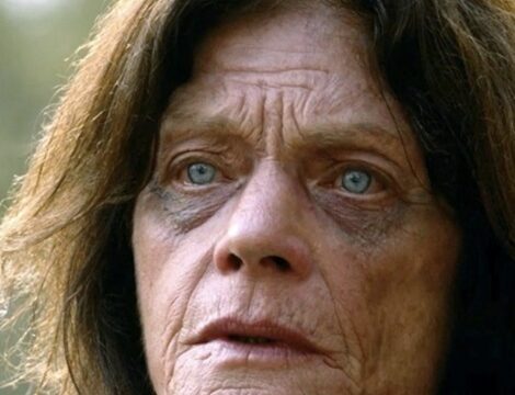 “Once the most eligible actress in Hollywood, her beauty was unmatched — now age has taken its toll.”