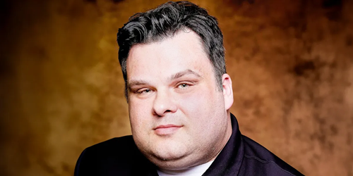 Steve Bridges, Beloved TikTok Star, Passes Away at 41 – Heartfelt Words from His Wife