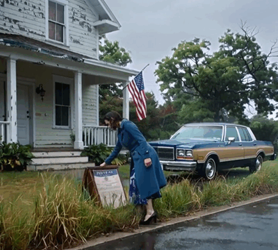 A Divorced Mom Invested Her Final $900 in a Neglected House — What She Discovers Inside Turns Her World Upside Down. What Would You Do?