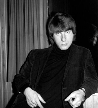 Legendary Yardbirds guitarist Chris Dreja passes away at 79