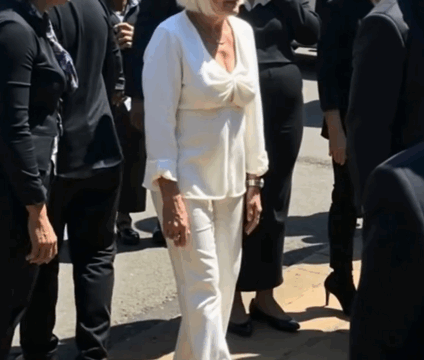 At My Dad’s Funeral, My Bold Stepmom and Her Four Grown Children Arrived in All White — What She Did Next Shocked Everyone