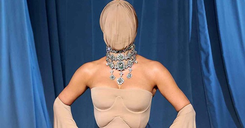 Kim Kardashian faces backlash for strange mask at California gala – here’s the theory behind it.