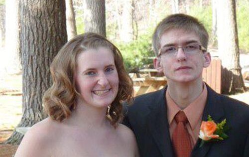 Father Praises Teen Who Accompanied His Autistic Son to Prom