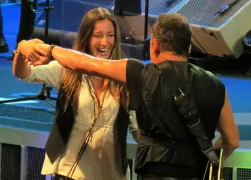 Bruce Springsteen’s Heartfelt Dance With His Daughter Jessica: A Once-in-a-Lifetime Moment That Still Moves the World