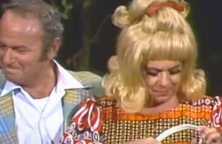 One of the greatest moments in unscripted television comedy occurred when Tim Conway and Harvey Korman performed on The Carol Burnett Show. In a sketch as undercover cops, Conway deliberately went off-script, delivering increasingly absurd lines until Korman could no longer contain himself, collapsing into laughter. The audience cheered wildly, cameras shook from the chaos, and Carol Burnett herself laughed so hard she cried backstage. The scene has endured as a timeless classic, remembered not only for the jokes but for the sheer spontaneity and delight it brought. To this day, viewers call it the funniest television meltdown ever captured on film.