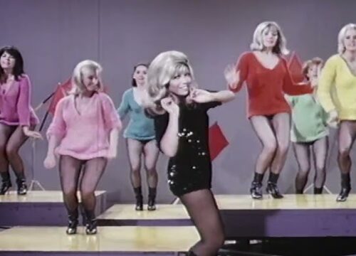 Nancy Sinatra at 85 — The Complete Long-Form Feature Story of an Icon Who Reinvented Confidence, Style, and Music Across Generations