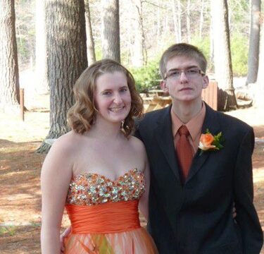 Dad Celebrates Kind Teen Who Made His Son’s Prom Special