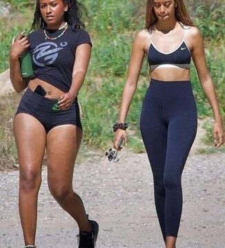 Rapper Drake Parties with Malia and Sasha Obama.