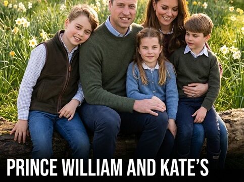 Prince William and Kate’s Festive Card Causes Stir Over One Surprising Feature