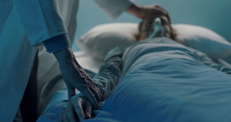 After 90 Minutes With No Brain Activity, Man Claims He Saw Jesus and Came Back With a Warning